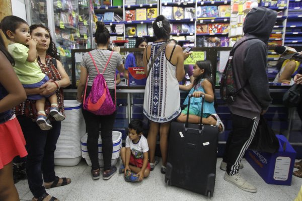 FNE pone el ojo en los textos escolares e inicia estudio económico