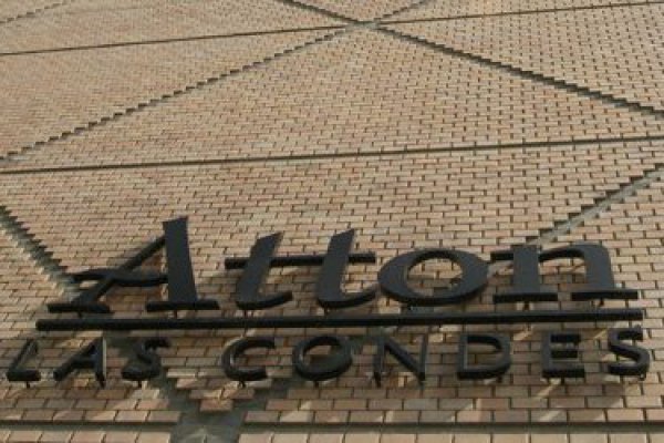 AccorHotels fija Santiago como centro de operaciones para los países hispanos de la región