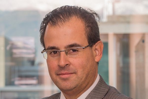 ¿Cuánto debieran tributar las plataformas digitales?