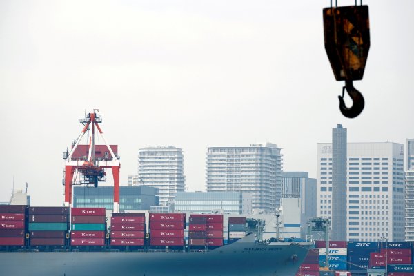 Indicador de la OMC sugiere más desaceleración de crecimiento del comercio en cuarto trimestre