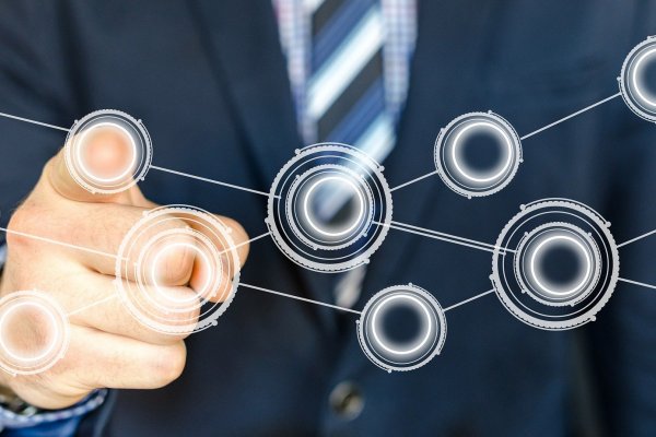 El lento camino de las empresas productivas para subirse al carro digital