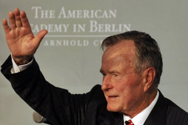Desde Trump hasta Tim Cook reaccionan a la muerte del expresidente de EEUU George H.W. Bush