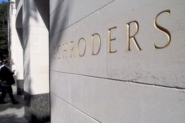 Informe de Schroders: inversionistas "expertos" buscan mayores niveles de riesgo y menos efectivo