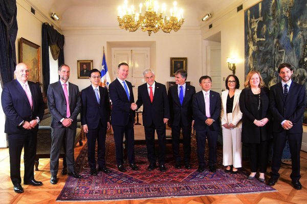 <p>Piñera se reúne con ejecutivos de Teck y Sumitomo en La Moneda tras anuncio de millonaria inversión</p>