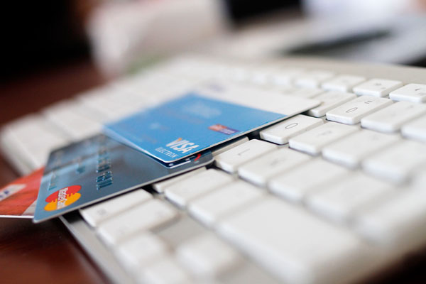 La reconfiguración del mercado de tarjetas de crédito tras la arremetida de la banca