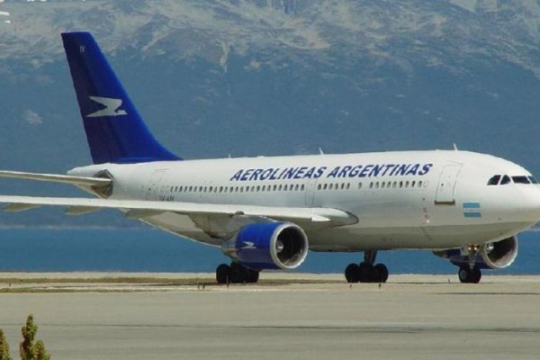 Pilotos argentinos inician paro de 48 horas desde el jueves