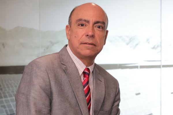El debut internacional del titular de la CNE