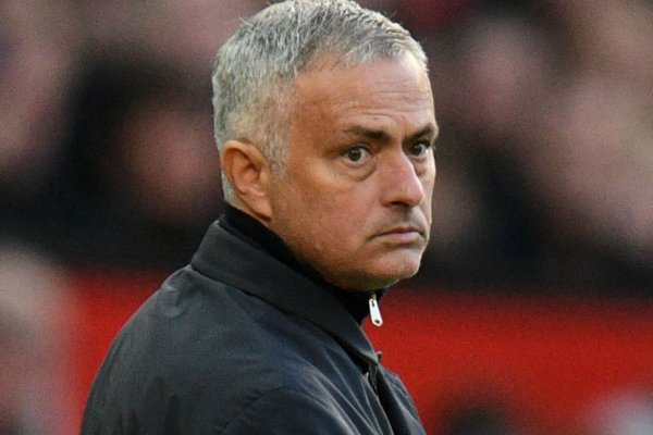 Manchester United se dispara en Bolsa tras despedir a Mourinho