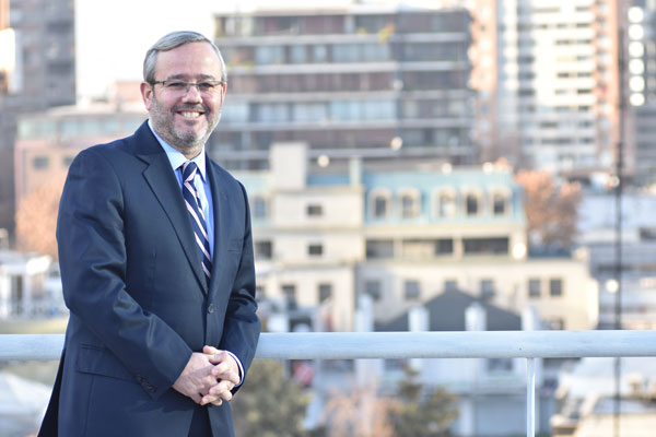 Gobierno nombró a Bruno Baranda como presidente de TVN y define principales desafíos