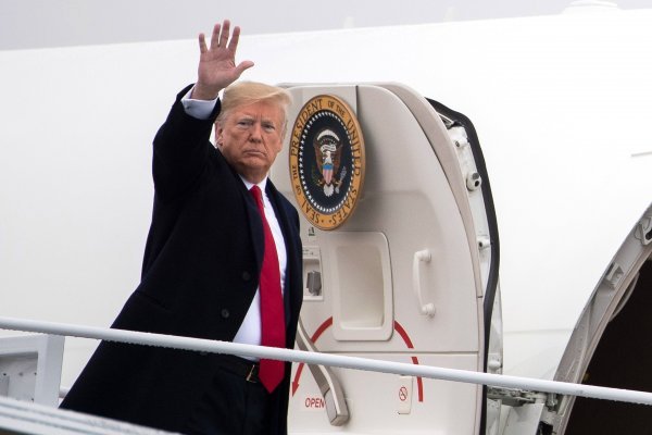 Política exterior de EEUU cae en desorden con la partida de Mattis