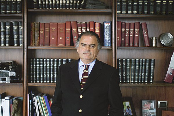 Sorpresiva renuncia del secretario general de la Cámara de Comercio de Santiago