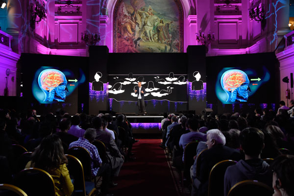 Anil Seth, experto en neurociencia, abrió Congreso del Futuro
