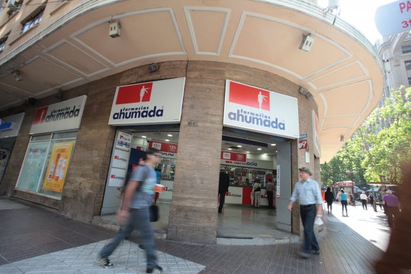 Farmacias Ahumada se lanza en el negocio e-commerce al firmar acuerdo con marketplace