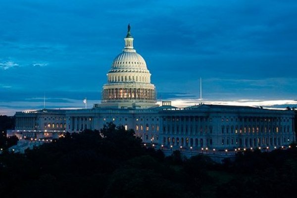 <p>Senado de EEUU rechaza dos proyectos que buscaban poner fin al cierre del gobierno</p>