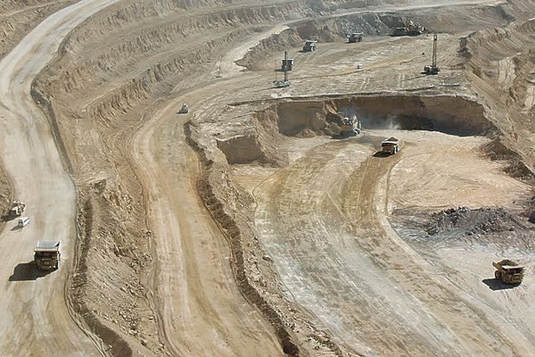 <p>SEA da trámite a solicitudes contra Quebrada Blanca 2</p>