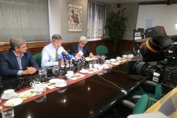 Gremios dicen que EEUU tomará "precauciones adicionales" tras caso de listeria, pero aseguran situación está controlada