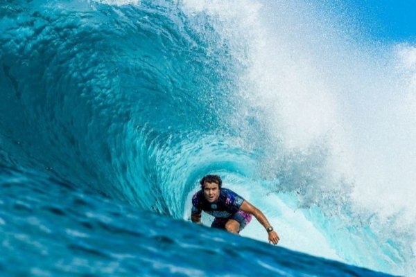 Este es el club de los surfistas millonarios
