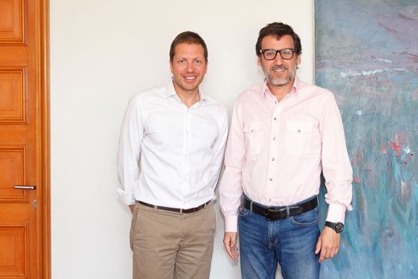 ACHS y Fundación Chile firman alianza para instaurar una cultura de autocuidado