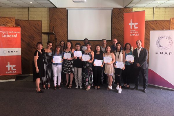 ENAP colabora con proyecto de activación laboral de Fundación Emplea
