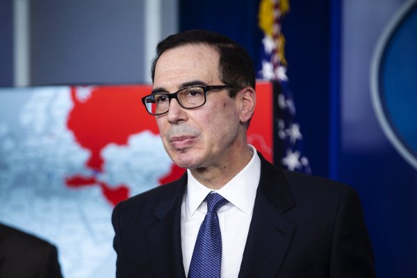Sanciones a Venezuela logran presionar a Maduro, dice Mnuchin