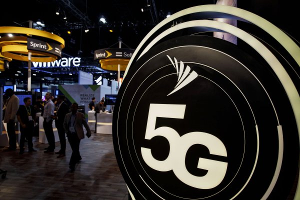 Subtel abrirá permisos para pilotos experimentales de 5G en empresas