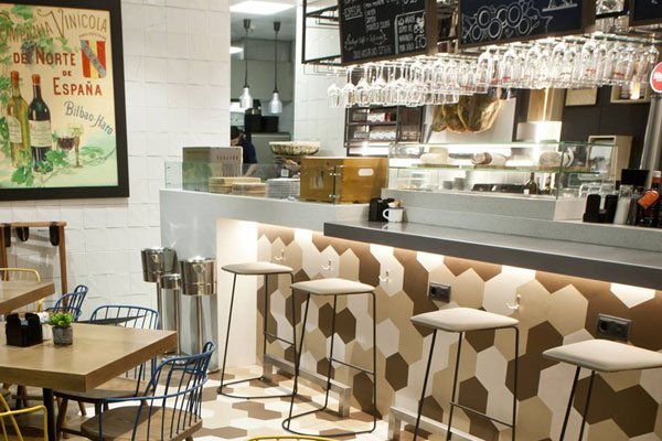 El Corte Inglés entrará al negocio de la comida a domicilio
