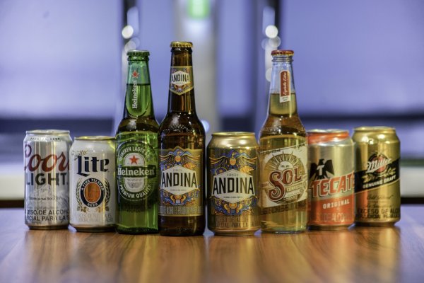 CCU arremete y lanza su primera cerveza en Colombia