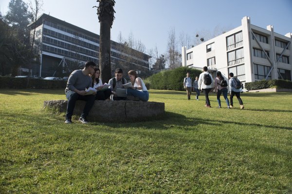 La estrategia de la Universidad Mayor para convertirse en una universidad digital
