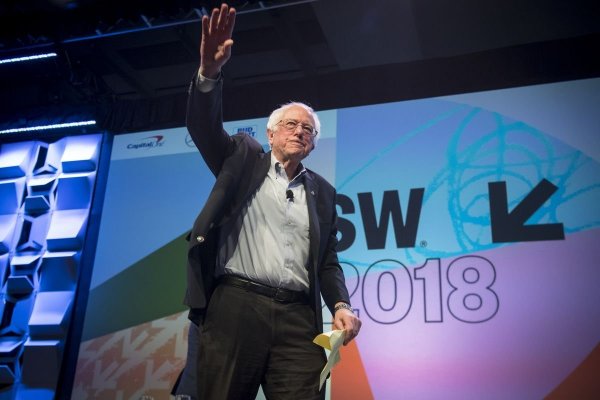 El regreso: Bernie Sanders anuncia nueva candidatura para las elecciones presidenciales de EEUU
