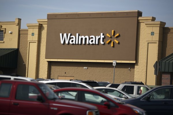 Walmart sorprende y reporta su mejor trimestre navideño en una década