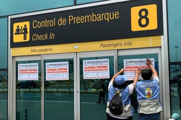 Clausuran temporalmente aeropuerto de Lima por incumplir ordenanza contra discriminación