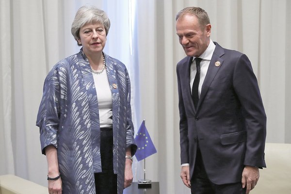 May resiste la presión de Europa e insiste en que no aplazará la fecha del Brexit