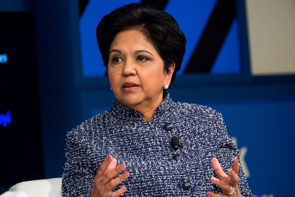 Amazon suma a exCEO de Pepsi, Indra Nooyi, a su directorio