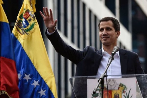 Piñera invita a Juan Guaidó a conformar el bloque Prosur en Chile
