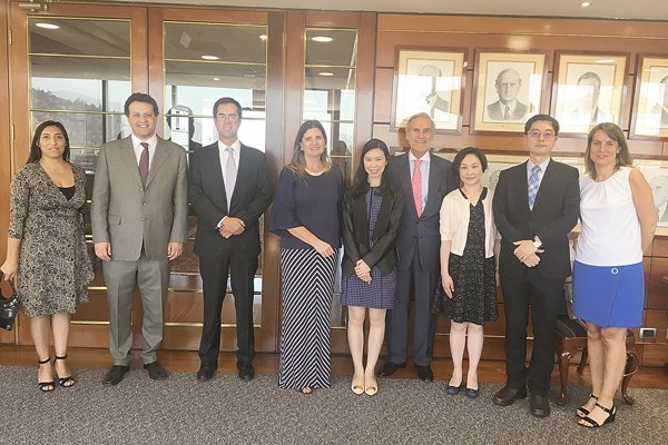 Cam Santiago Participa en APEC Chile 2019