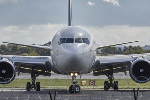 ¿Siempre atrasado? Aerolínea prueba programa para pasajeros que llegan tarde