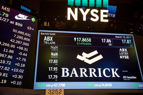 <p>Barrick retira oferta hostil por Newmont y ambas acuerdan crear un joint venture con sus operaciones en Nevada</p>