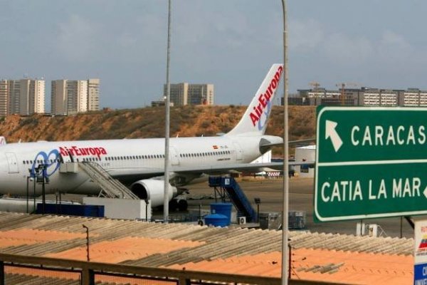 Air Europa decide por seguridad de sus tripulaciones que no pernocten en Caracas