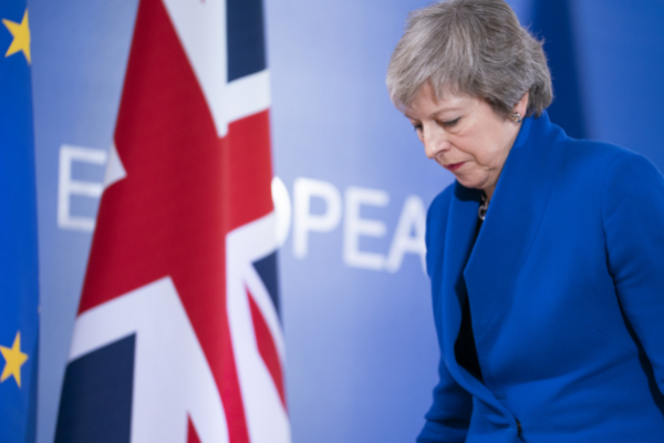 Parlamento británico rechaza un Brexit sin acuerdo por apenas cuatro votos