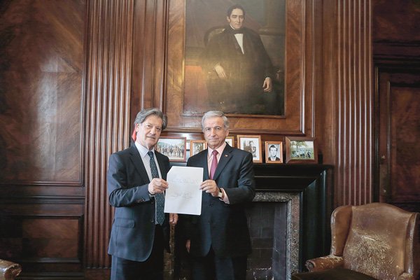 Reforma tributaria: Hacienda explora cambios a la exención de IVA a viviendas