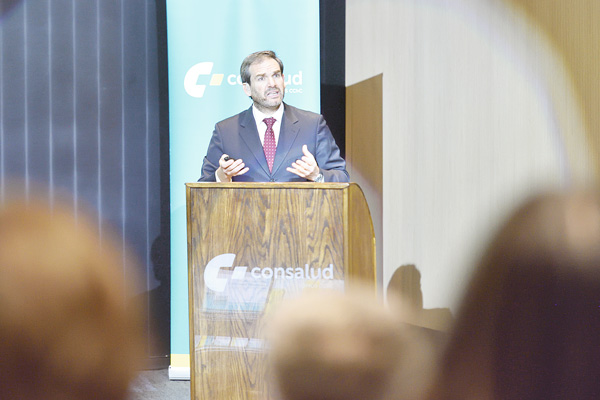 Consalud pide acelerar reforma a isapres y ente independiente para las licencias médicas