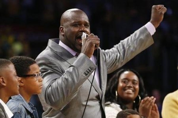 Shaquille O'Neal se une a Papa John's e invierte en restaurantes