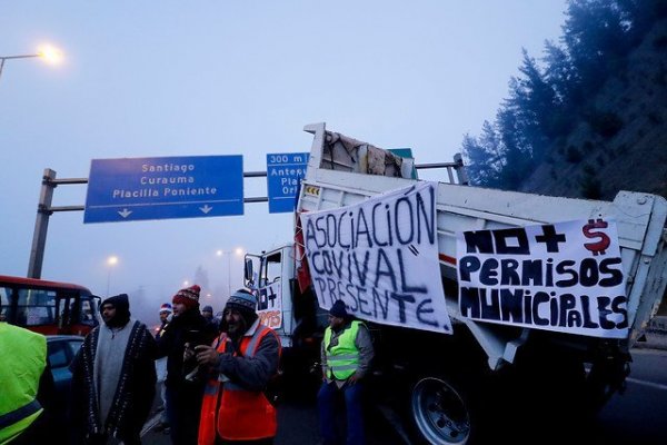 Gobierno instalará mesa para analizar situación de puerto de Valparaíso