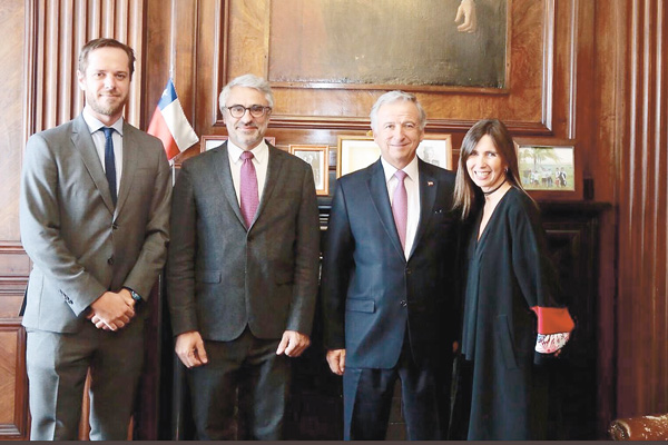 Hacienda opta por gravar con IVA servicio de plataformas digitales