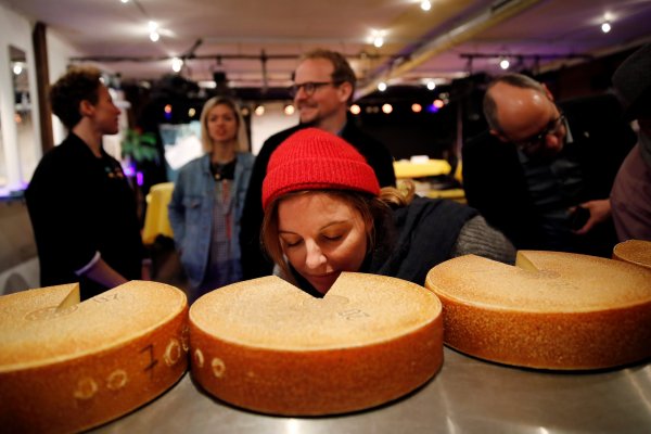 Reyes del queso entran en el club de multimillonarios de Francia