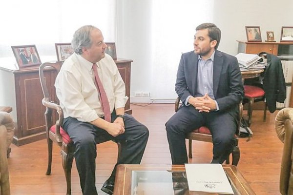 Cotización de 18% y fondo común, las cartas del gobierno para lograr acuerdo en pensiones