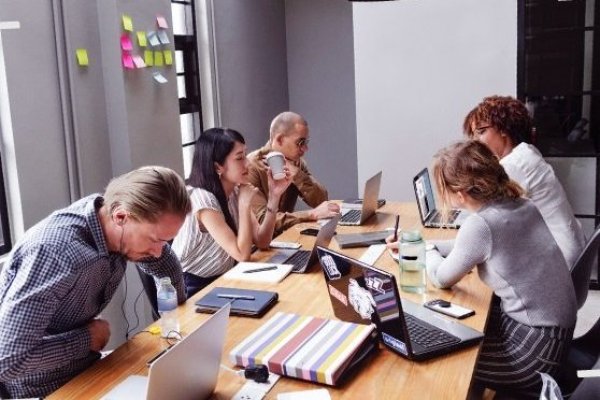 ¿Eres la mejor Pyme de Chile? Un premio desafía a los emprendedores