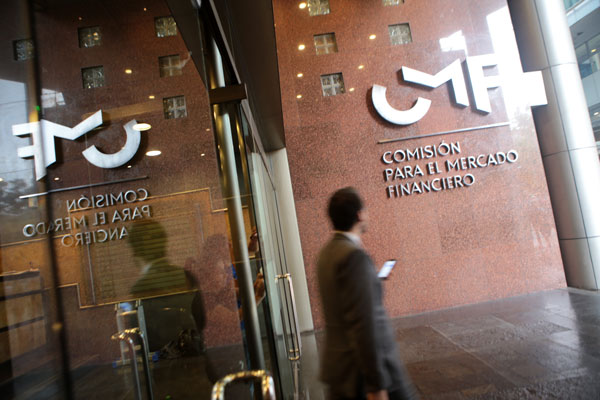 Definitivo: CMF desiste intervenir por tributación de seguros de vida con ahorro