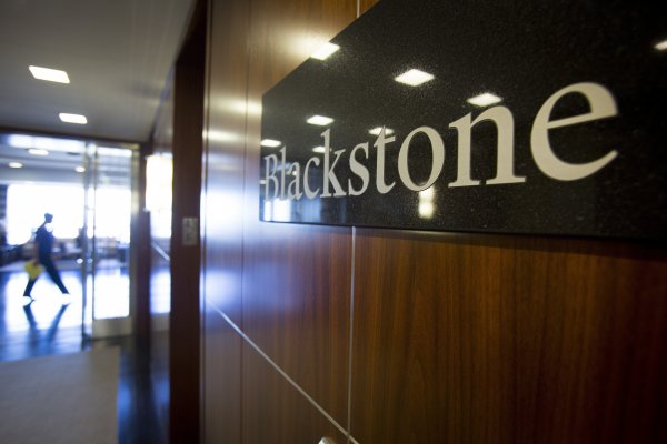 Blackstone crea el mayor fondo de compras de su historia, con US$ 22 mil millones