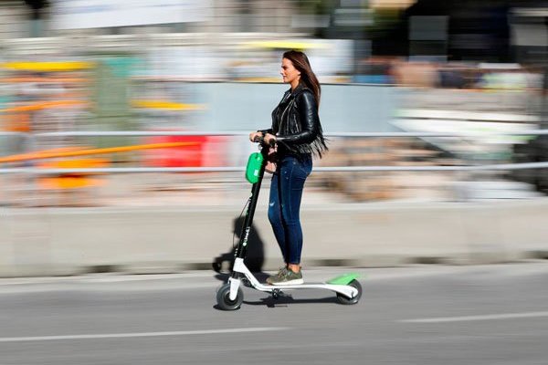 <p>Scooters eléctricos: Falla de su software genera alerta sobre su seguridad</p>